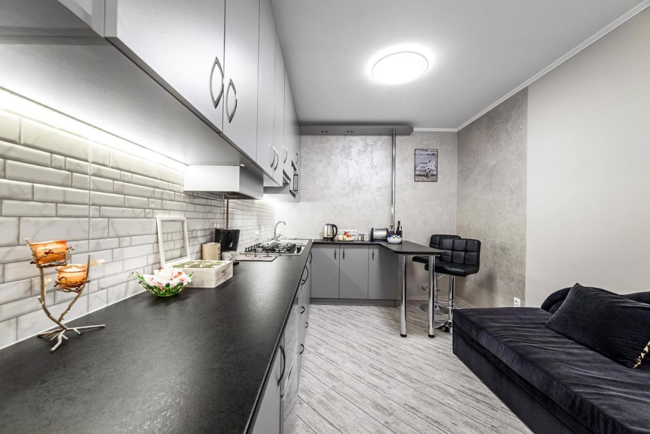 Joy Box Apartments Leopoli Esterno foto