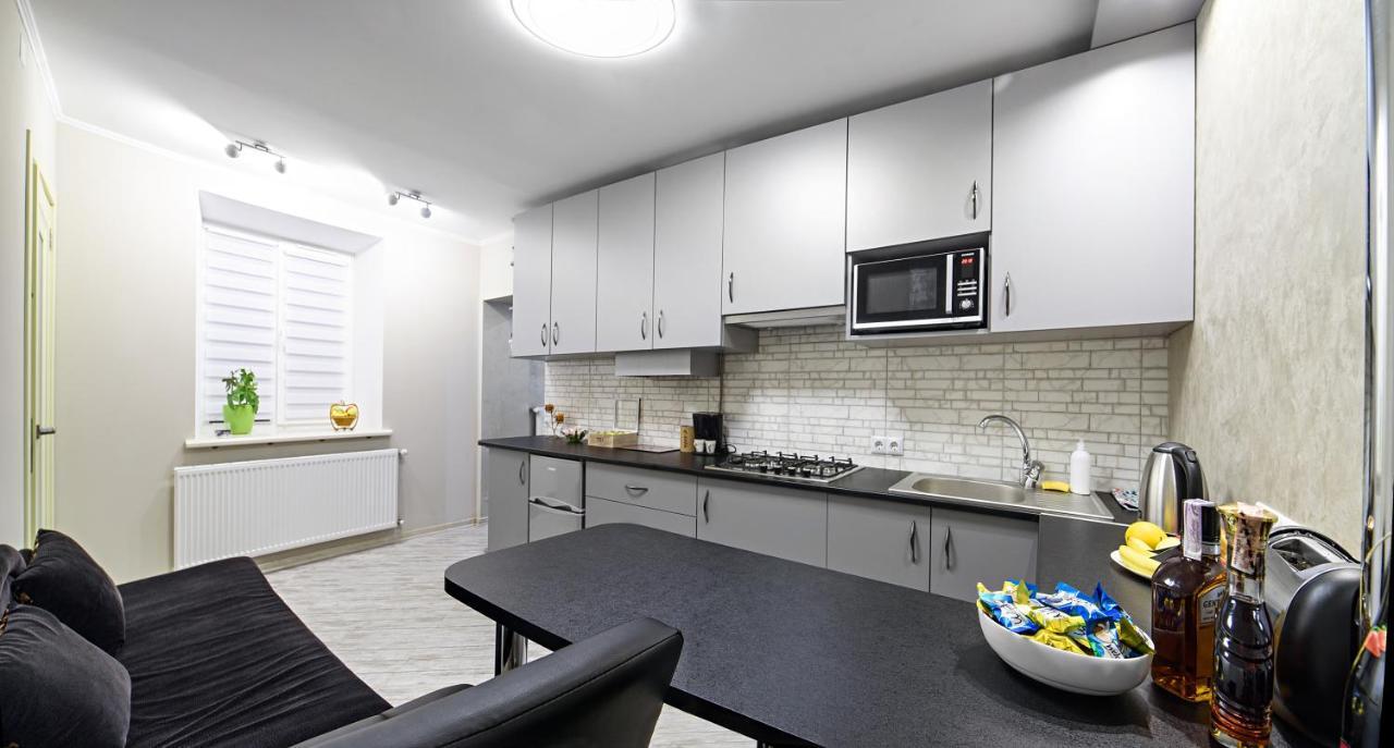 Joy Box Apartments Leopoli Esterno foto